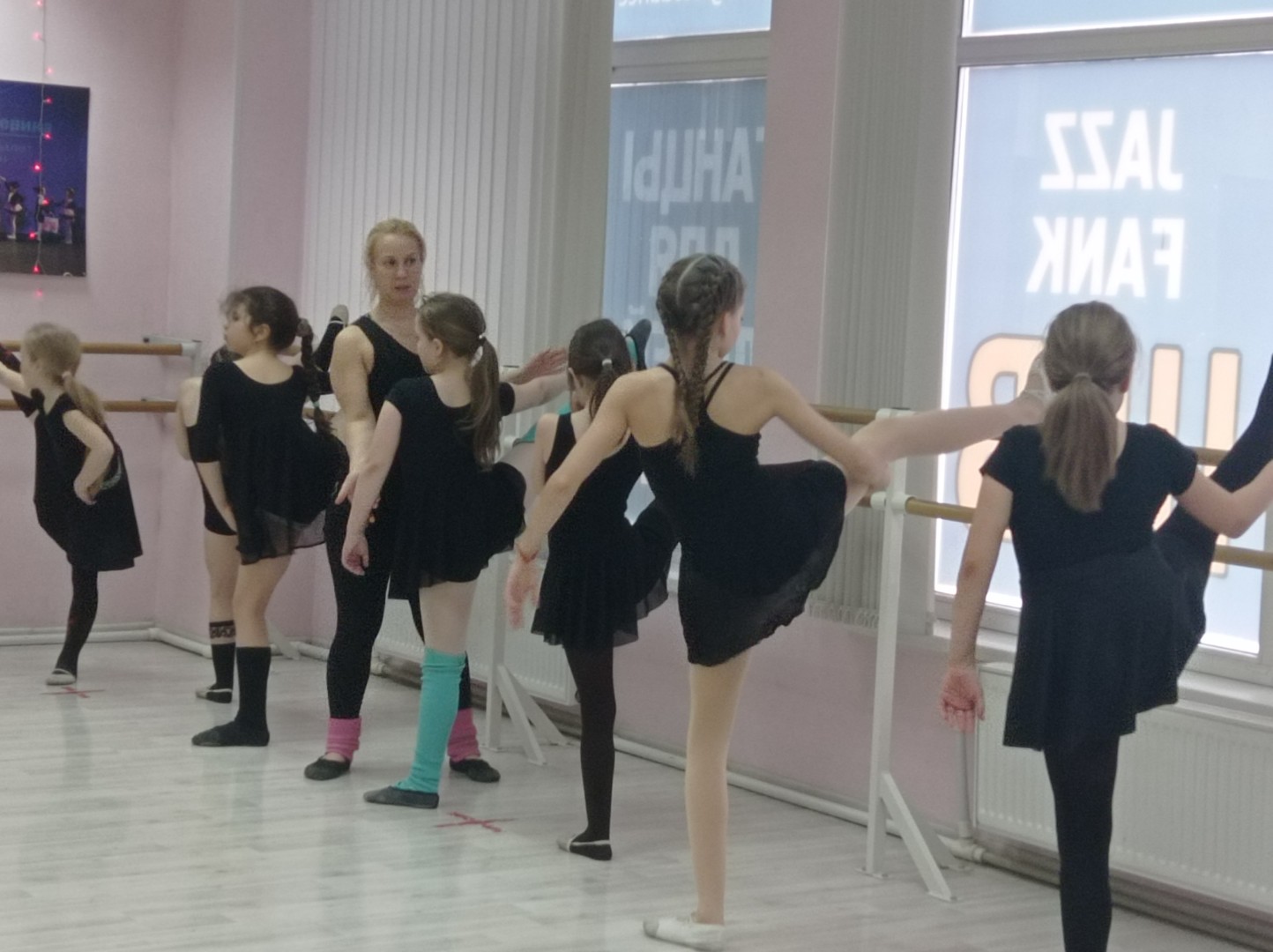 Школа танцев в калининском районе для новичков и профессионалов
